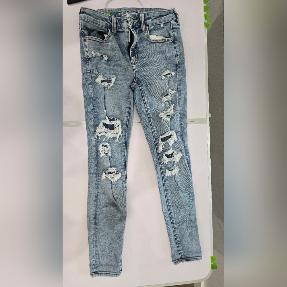 AE size 6 short